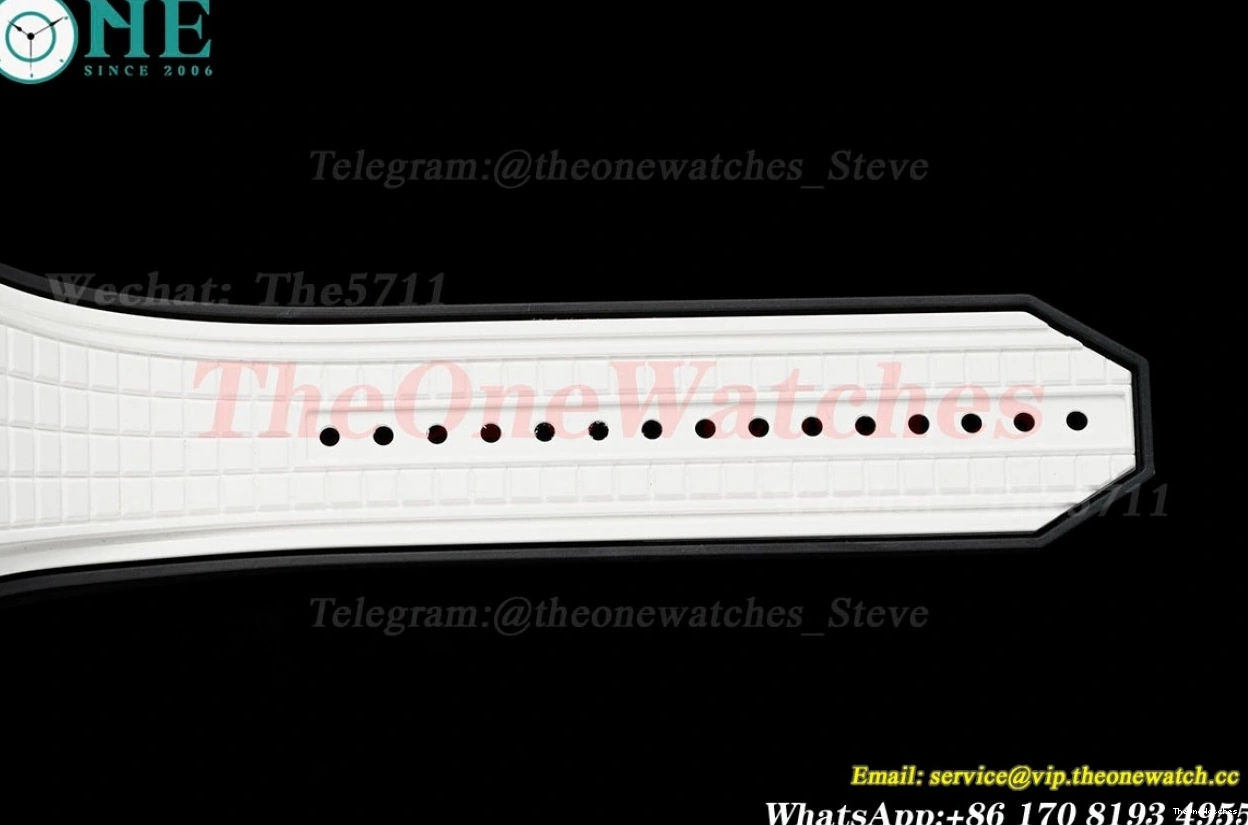 HUB1280A BBF RU White Cer Dial Unico Square Skeleton Bang 42mm 0521